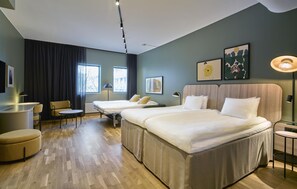 Familieværelse (Superior) | 1 soveværelse, pengeskab på værelset, skrivebord, strygejern/strygebræt