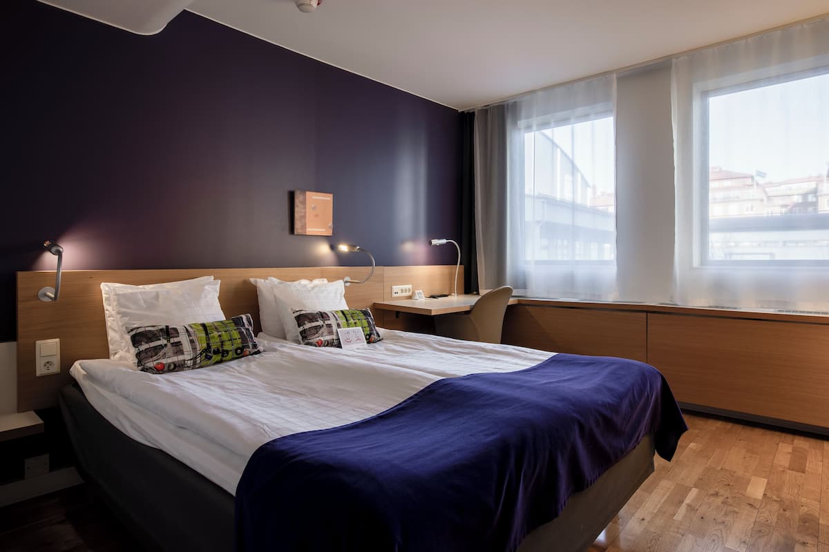 In-room safe, desk, iron/ironing board, WiFi (free)