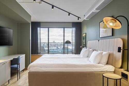Junior Suite | In-room safe, desk, iron/ironing board, free WiFi