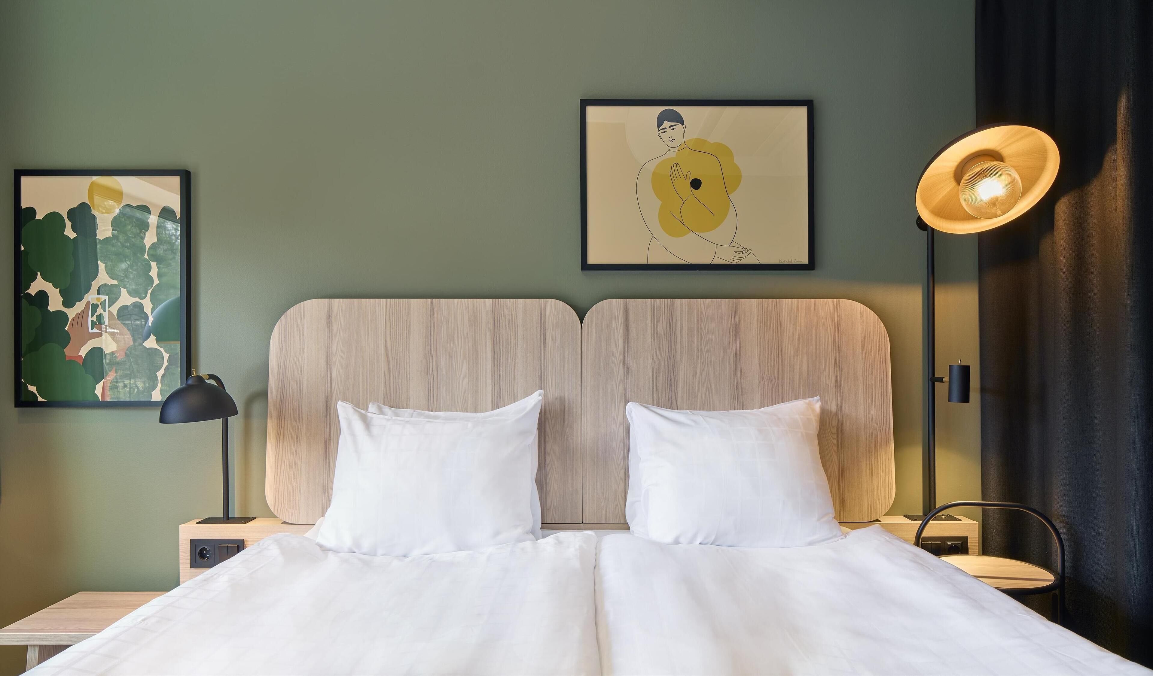 Zimmersafe, Schreibtisch, Bügeleisen/Bügelbrett, kostenloses WLAN