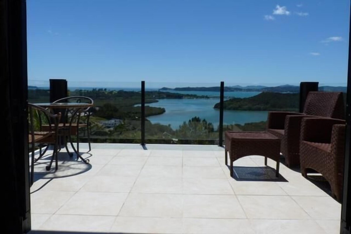 Suite Deluxe, 1 très grand lit, vue mer, vue mer | Balcon