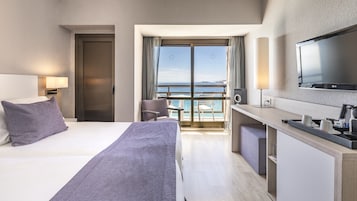 Junior-sviitti, merinäköala | Minibaari, työpöytä, ilmainen Wi-Fi, vuodevaatteet