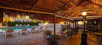 Naples Garden Inn