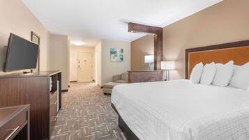 標準客房, 1 張加大雙人床, 非吸煙房, 冰箱和微波爐 | 書桌、筆電工作空間、熨斗/熨衣板、無線上網