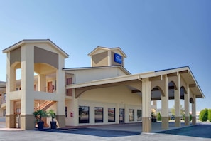 Exterior - Baymont by Wyndham Terrell (Terrell)