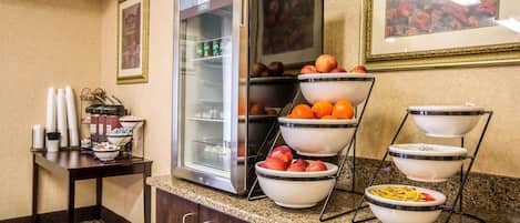 Free daily buffet breakfast