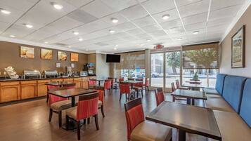 Free daily buffet breakfast