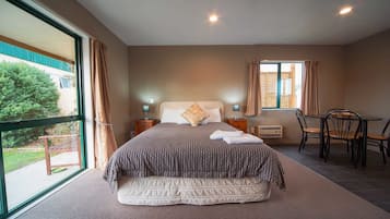 1 Bedroom Cedar Units