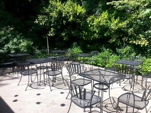 Restauration en plein air