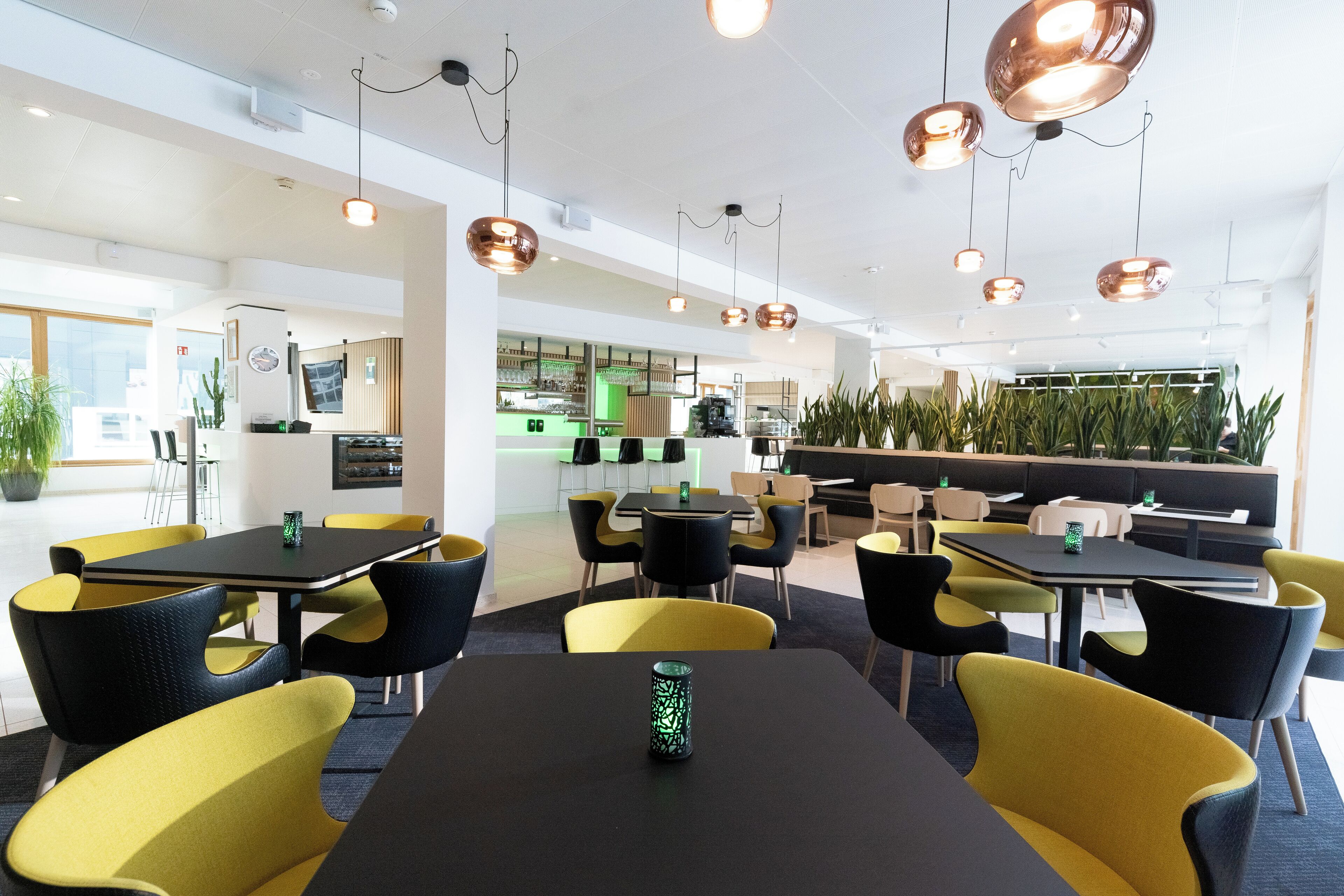 3 Restaurants, Frühstück, Abendessen, regionale Küche