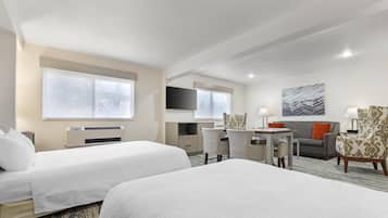 Suite, 2 Queen Size Beds, Accessible Bathtub, with Sofabed | Desk, blackout drapes, iron/ironing board, rollaway beds