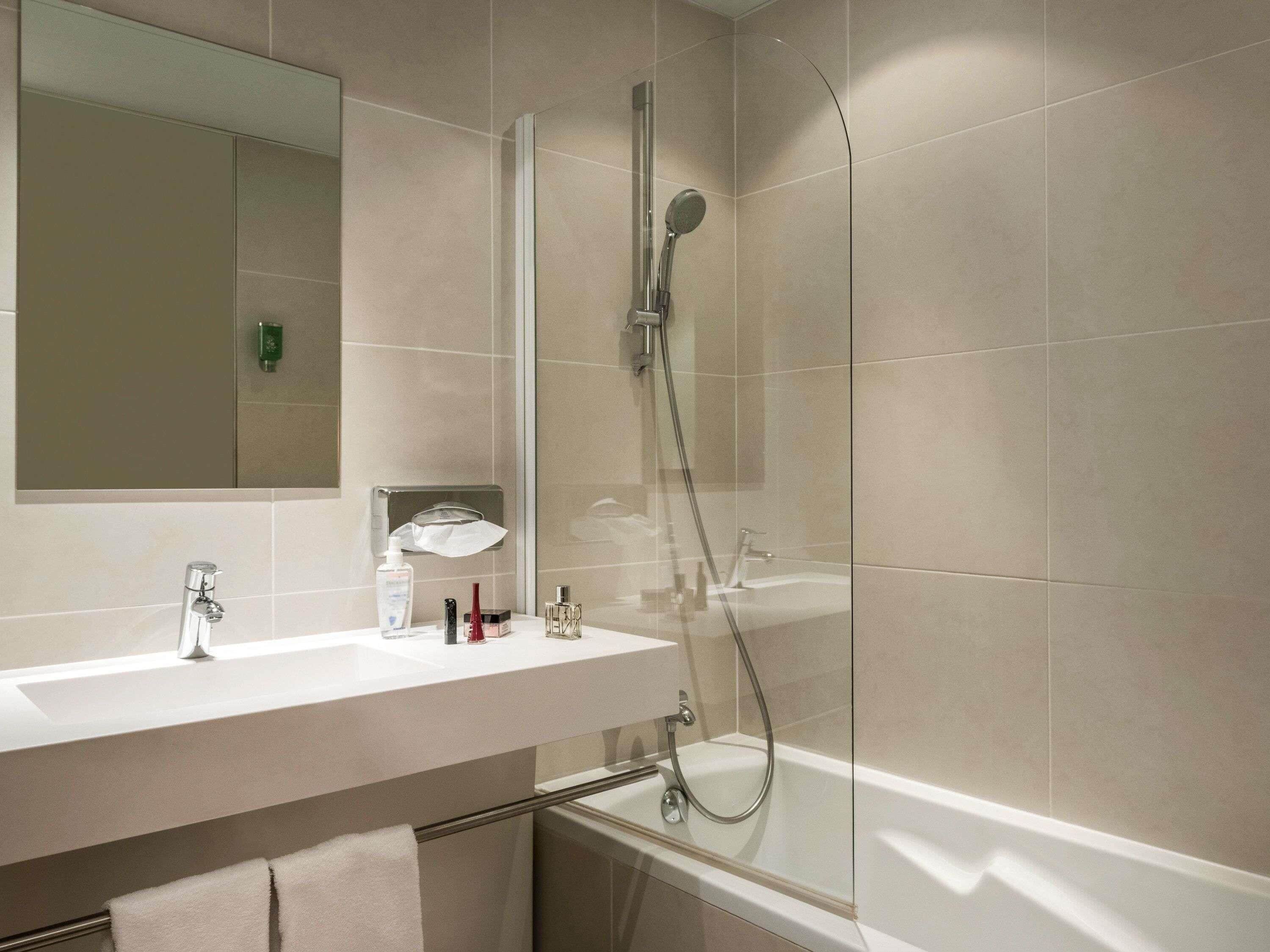 In-room safe, desk, laptop workspace, soundproofing