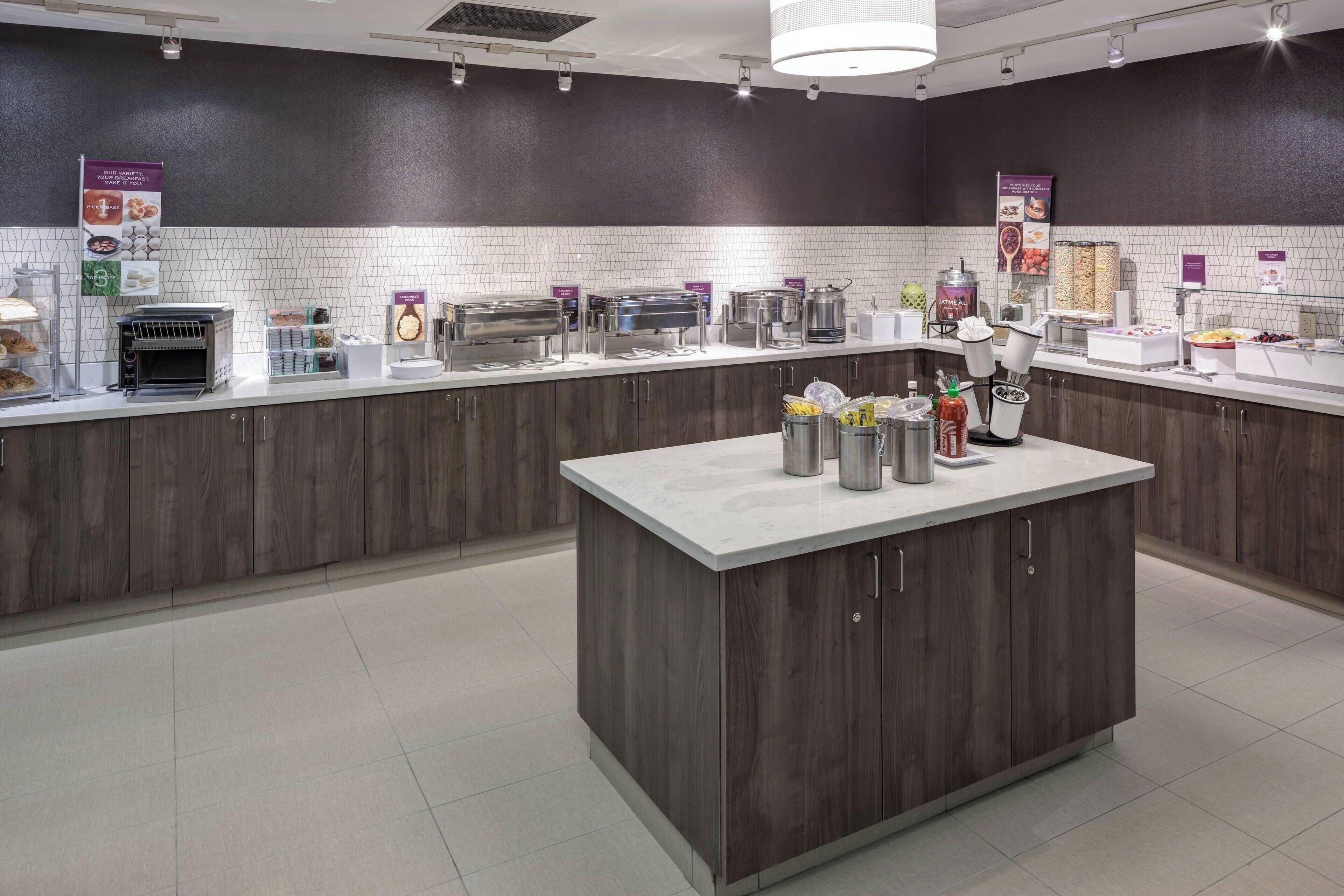 free daily continental breakfast