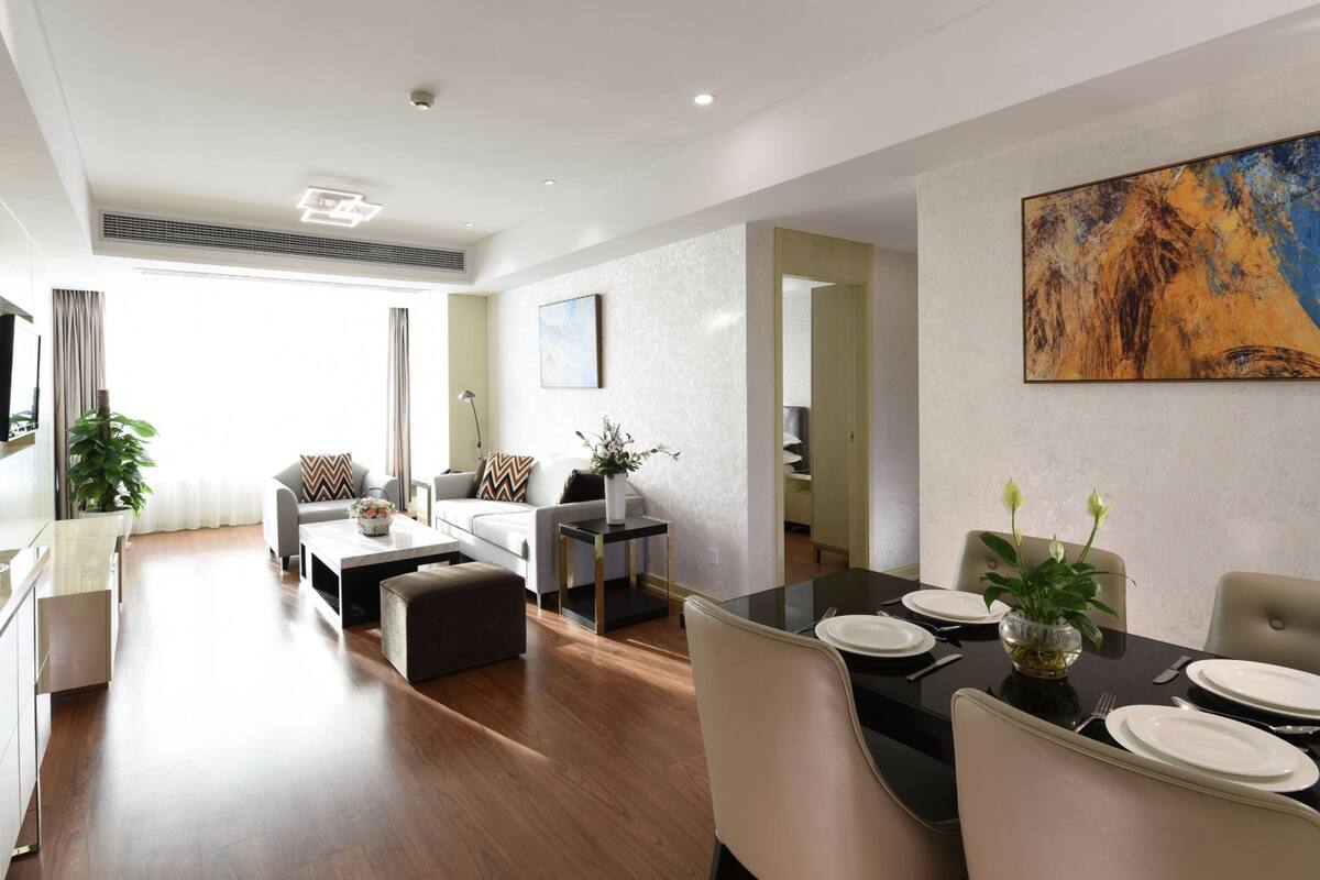 Elegant Two Bedroom Apartment | Minibar, in-room safe, desk, blackout drapes