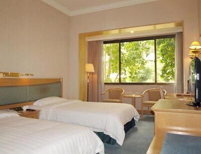 Bamboo Gardon Hotel