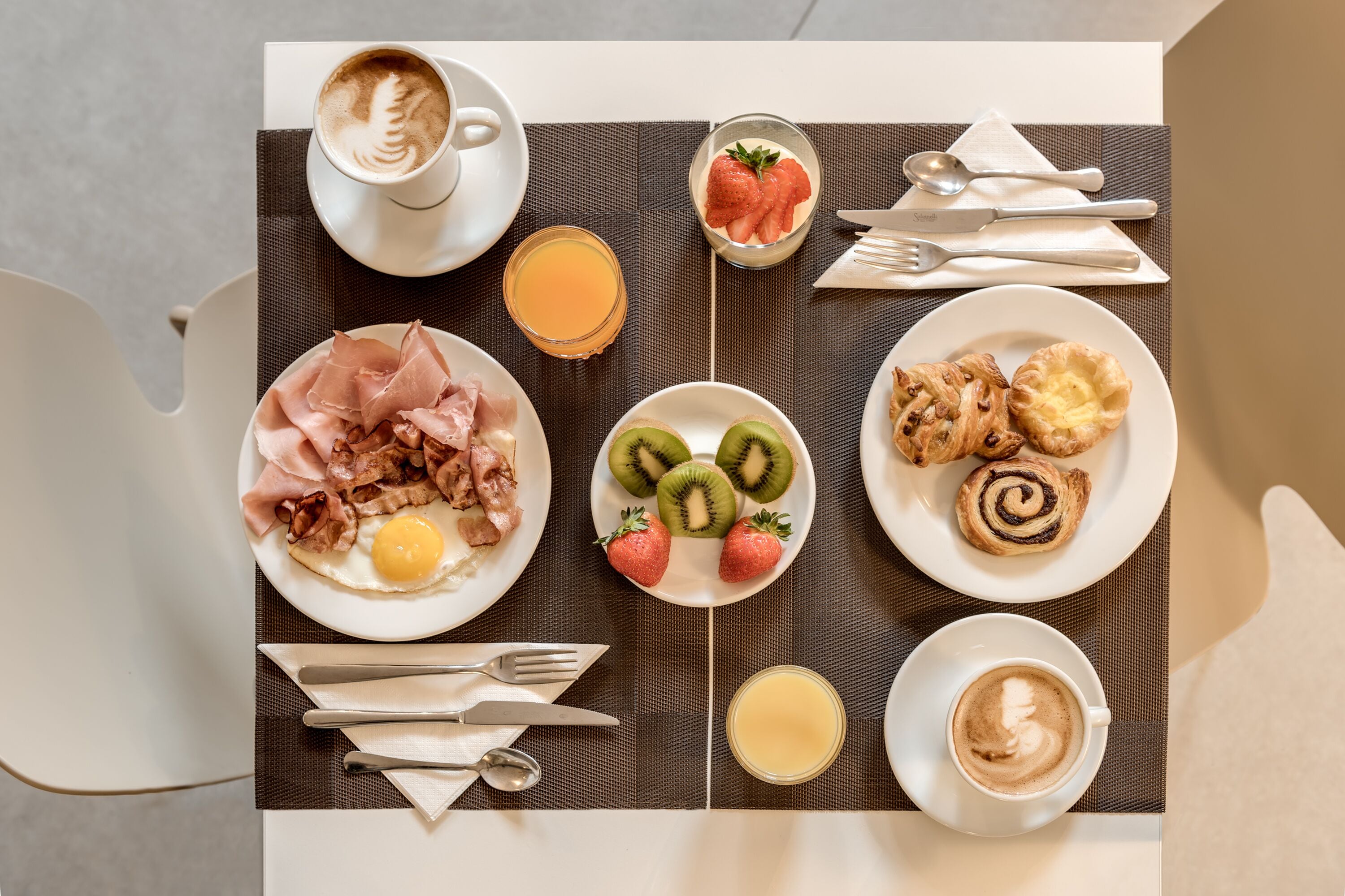 daily buffet breakfast (eur 15 per person)