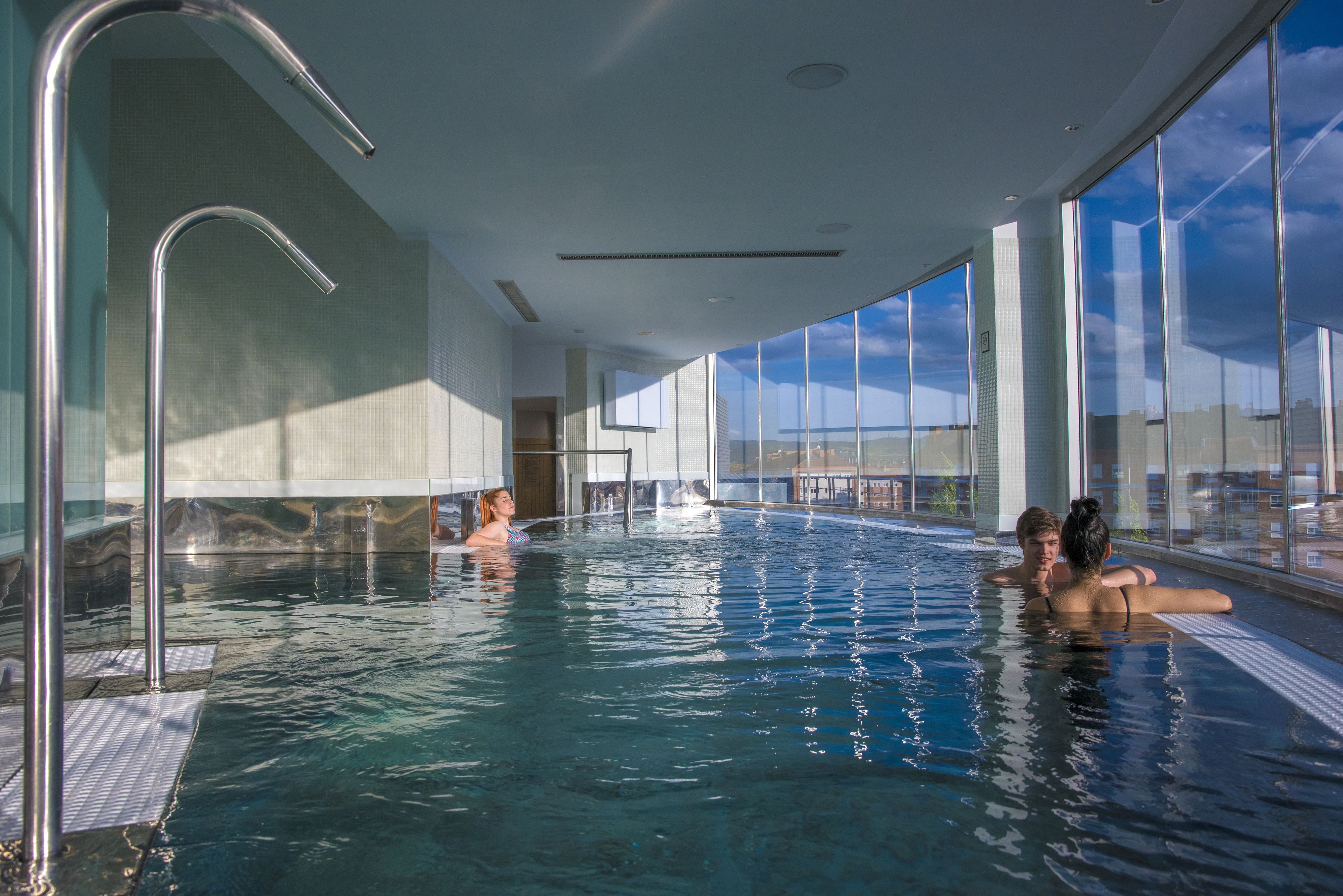 Couples treatment rooms, deep-tissue massages, massages