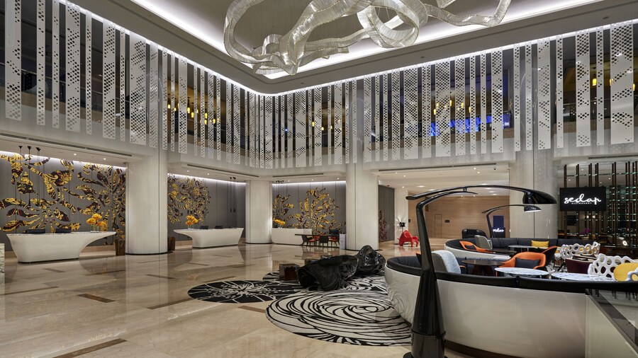Pullman Kuala Lumpur City Centre Hotel & Residences
