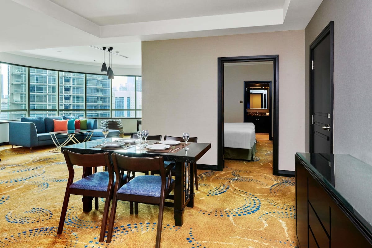 Apartment, 2 Bedrooms (1 King bed and 2 Single beds) | 1 bedroom, hypo-allergenic bedding, minibar, in-room safe