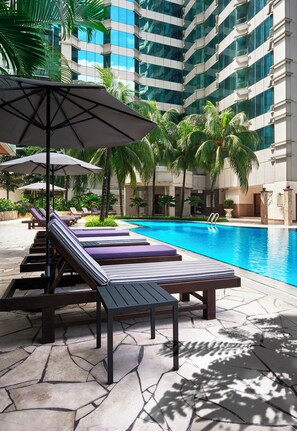 Outdoor pool, sun loungers