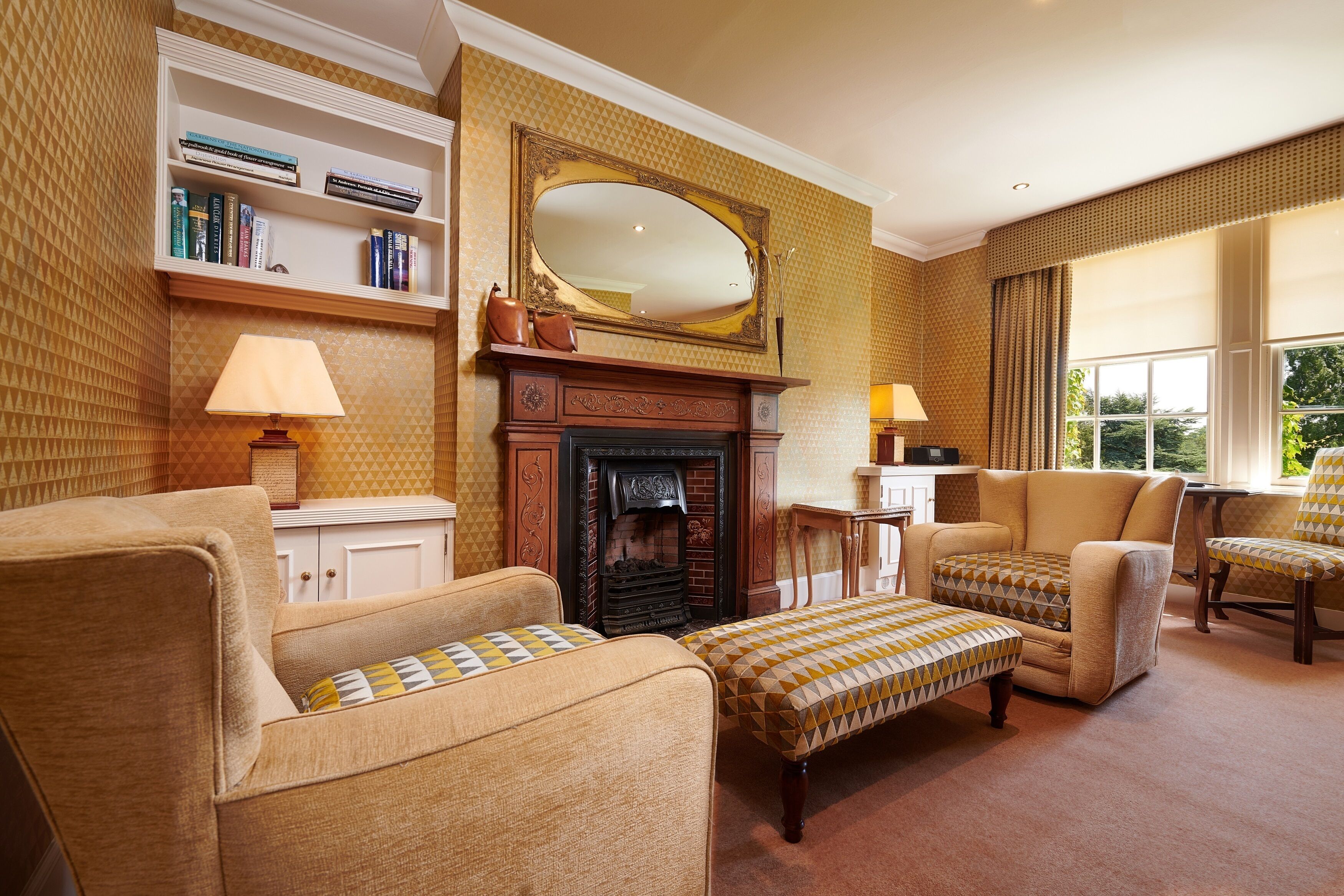 30-inch tv with digital channels