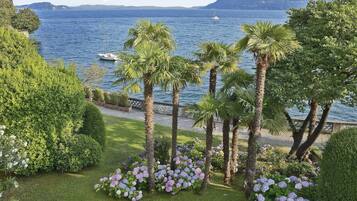 Vue depuis lâhĂ©bergement