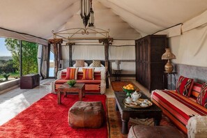 Literie de qualité supérieure, coffres-forts dans les chambres