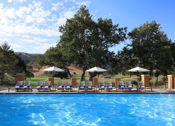 Outdoor pool, pool umbrellas, pool loungers