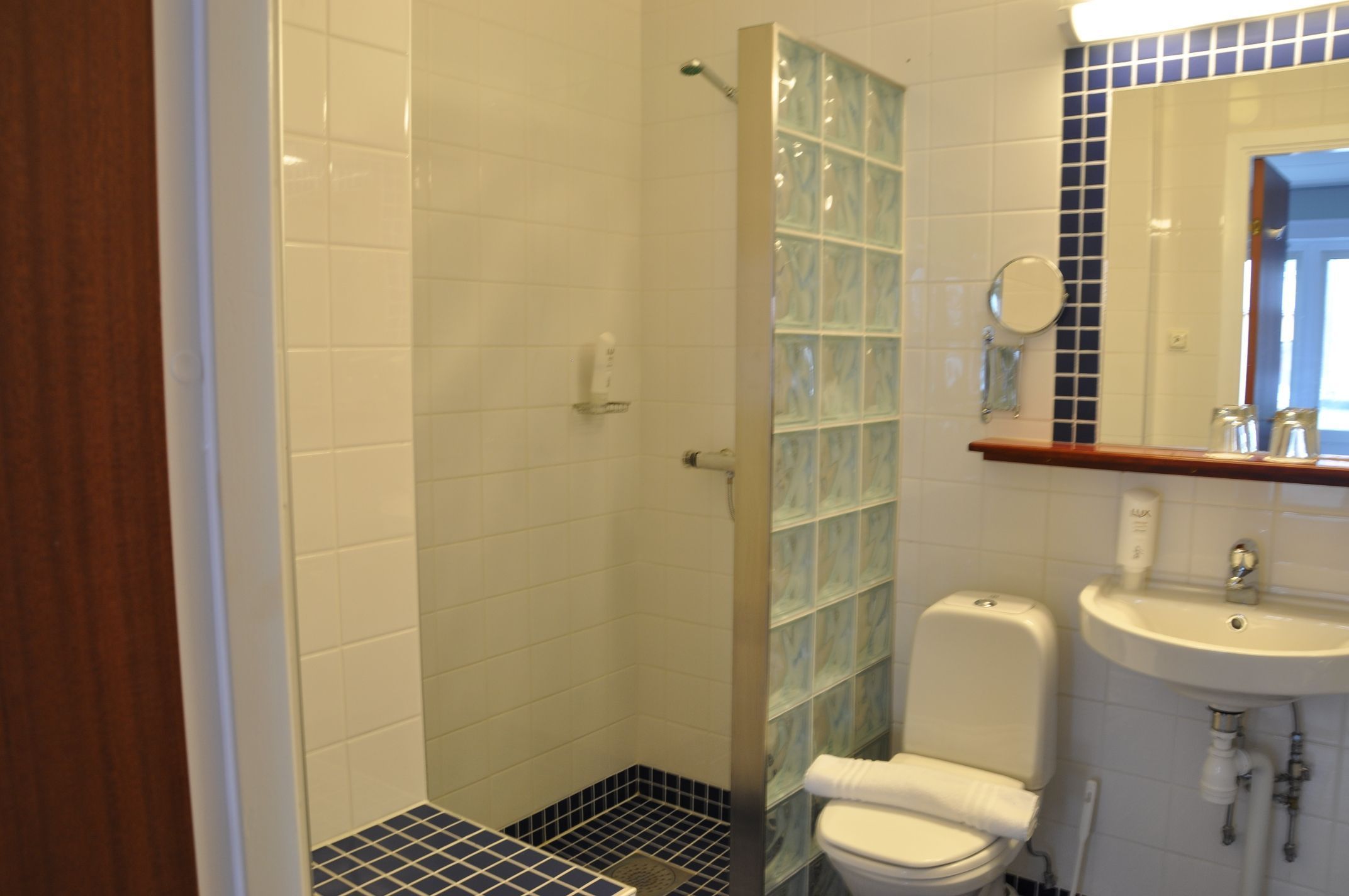 double or twin room | bathroom | hair dryer, towels