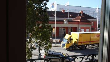 Habitación triple | Vista del balcón