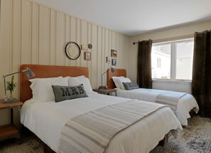 Habitación, varias camas, planta baja | Wifi gratis 