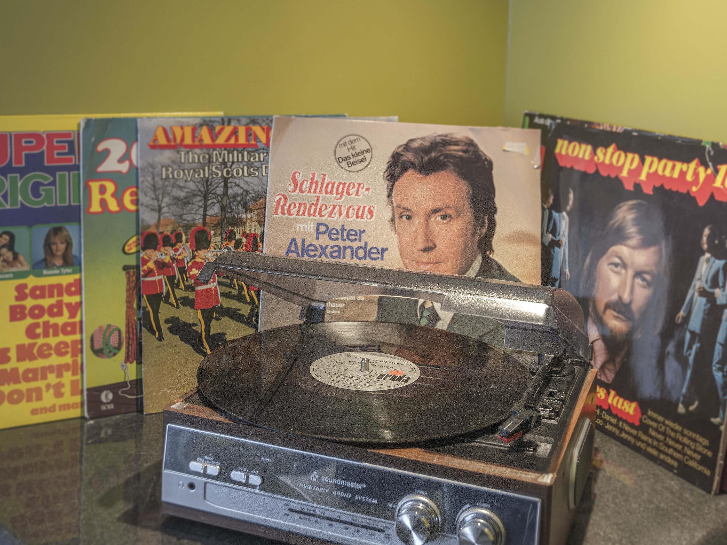 premium bedding, in-room safe, desk, soundproofing