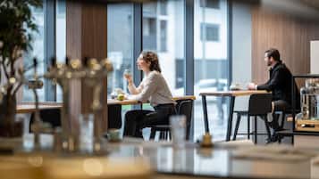 Bar (in der Unterkunft)