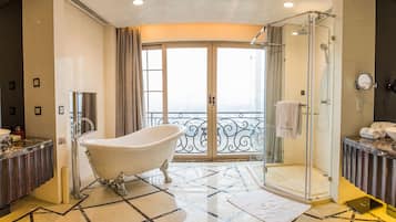 Castle Suite | Bathroom | Separate tub and shower, designer toiletries, hair dryer, bathrobes
