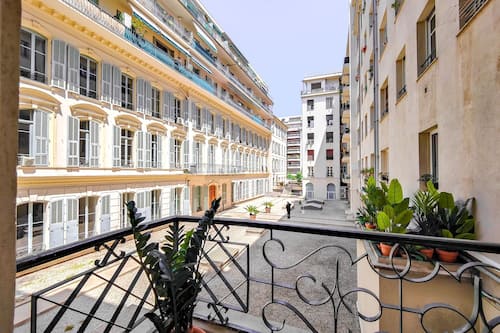 Studio Standard 19m² avec Balcon | Blick auf den Innenhof