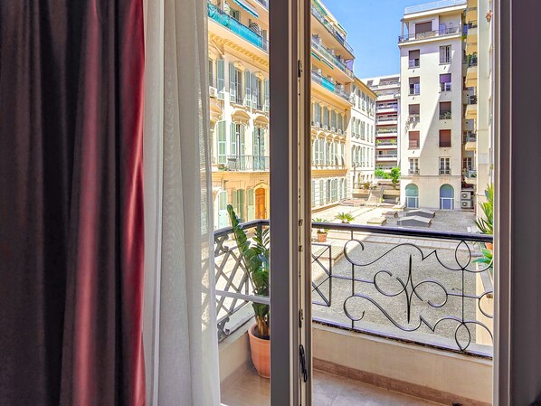 Studio Standard 19m² avec Balcon | Ausblick vom Zimmer