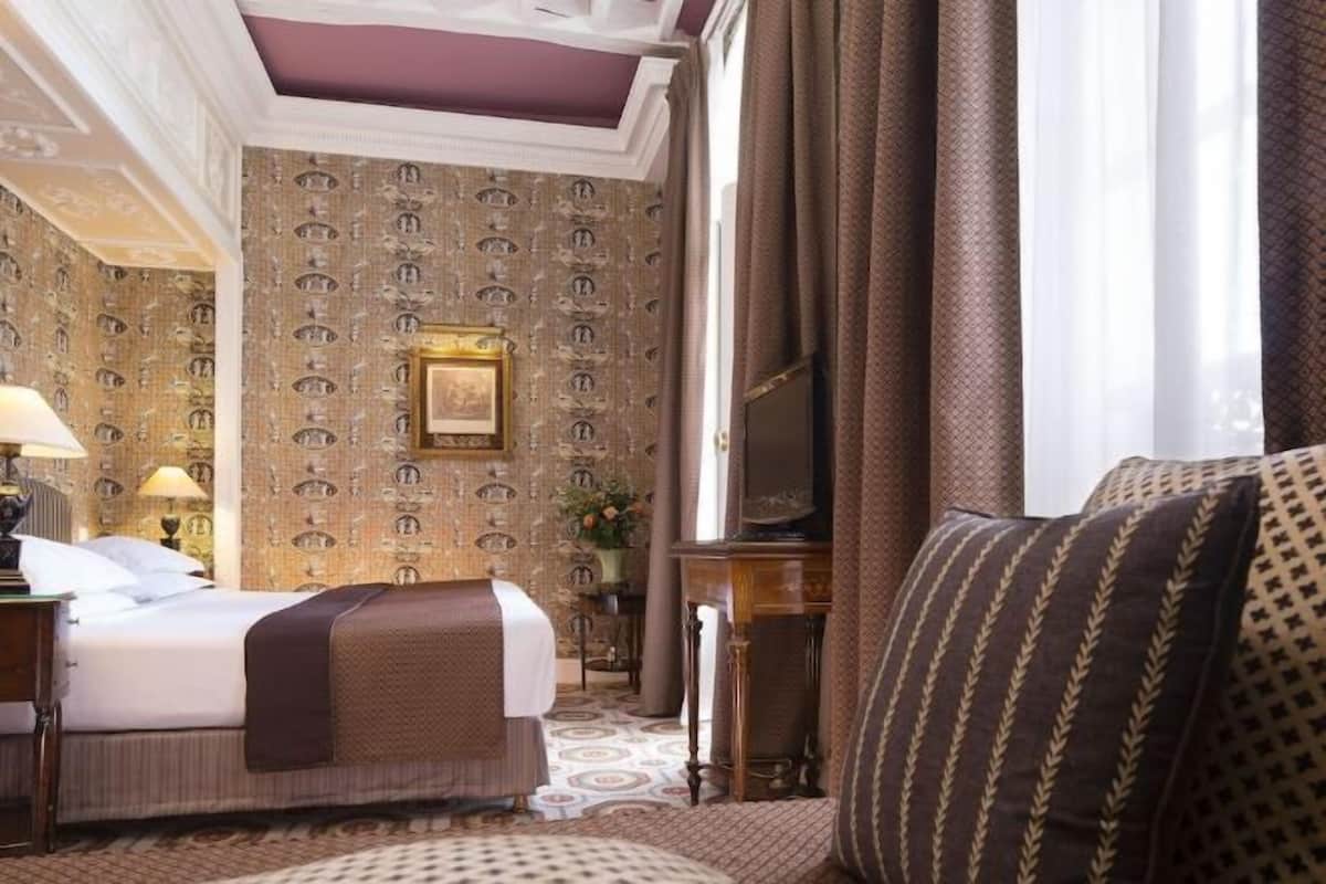 Literie de qualité supérieure, minibar, coffres-forts dans les chambres
