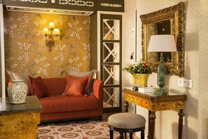 Deluxe Double Room, Terrace | Premium bedding, minibar, in-room safe, desk