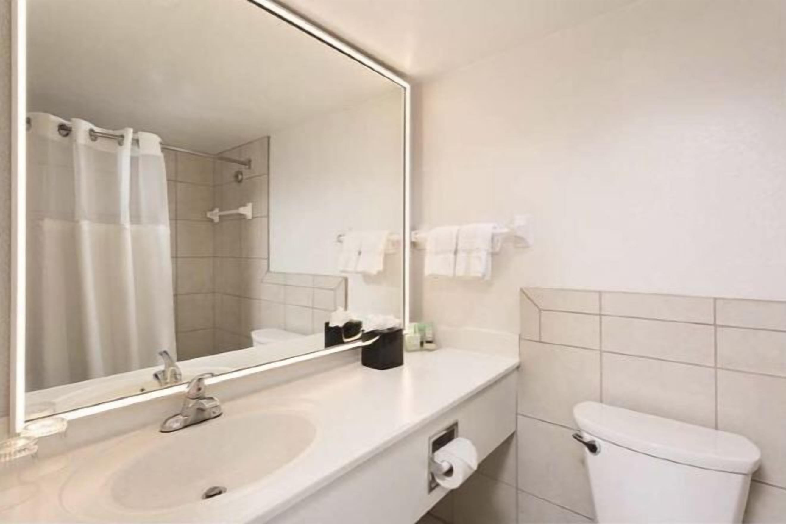 Bathroom | Shower, free toiletries, hair dryer, towels