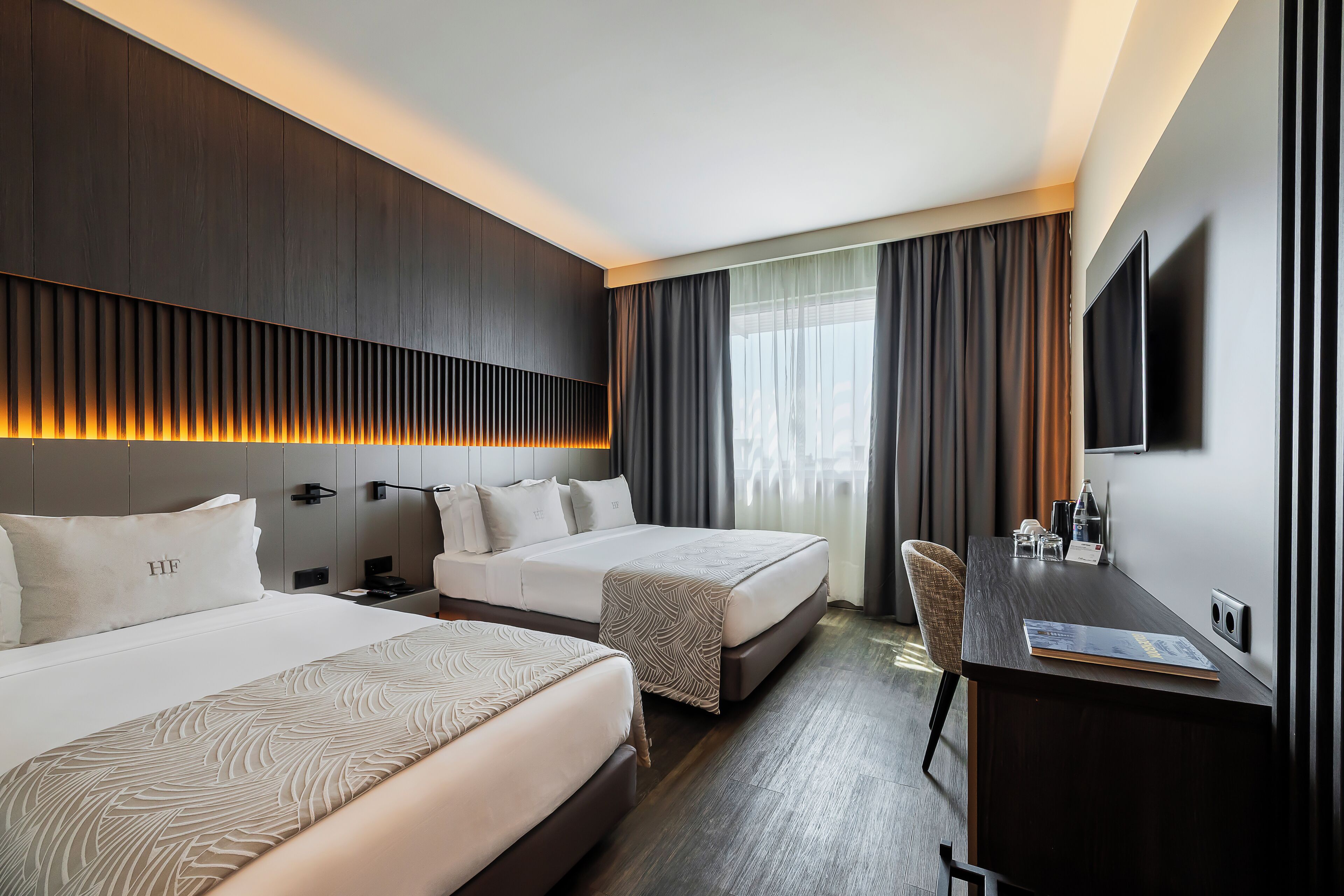 comfort plus  | minibar, in-room safe, desk, blackout curtains