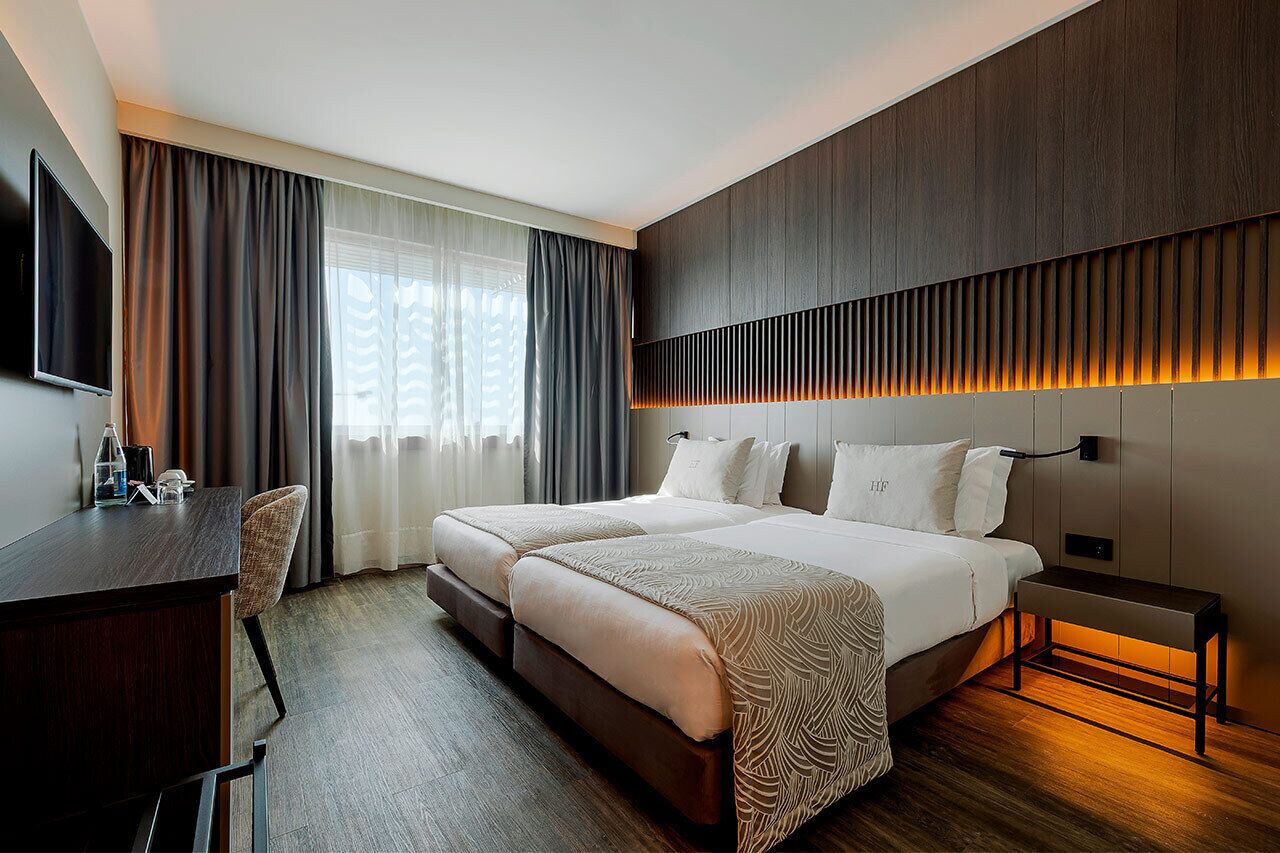 Minibar, in-room safe, desk, soundproofing
