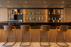 Bar (on property) - HF Tuela Porto (Porto)