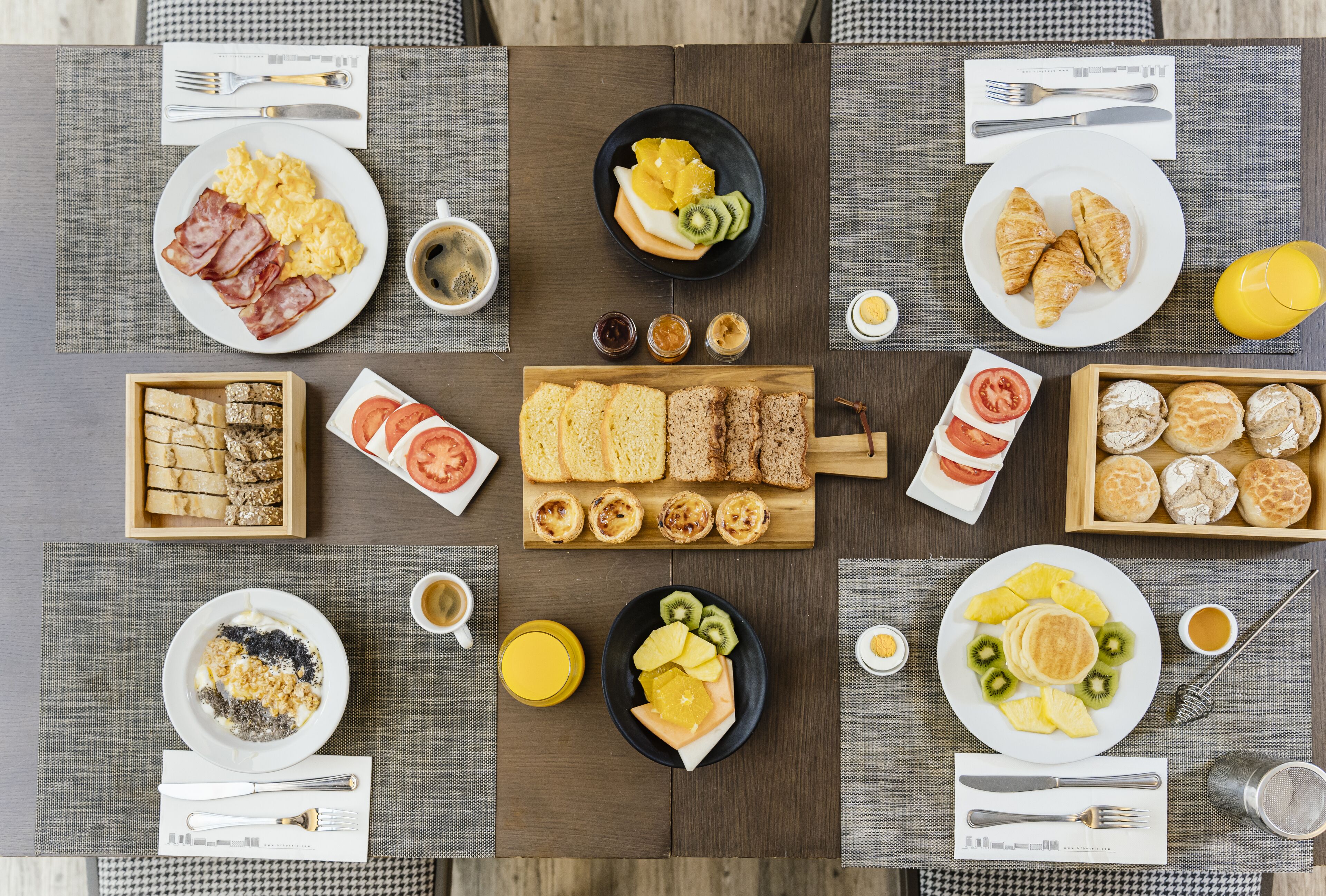 daily buffet breakfast (eur 12 per person)