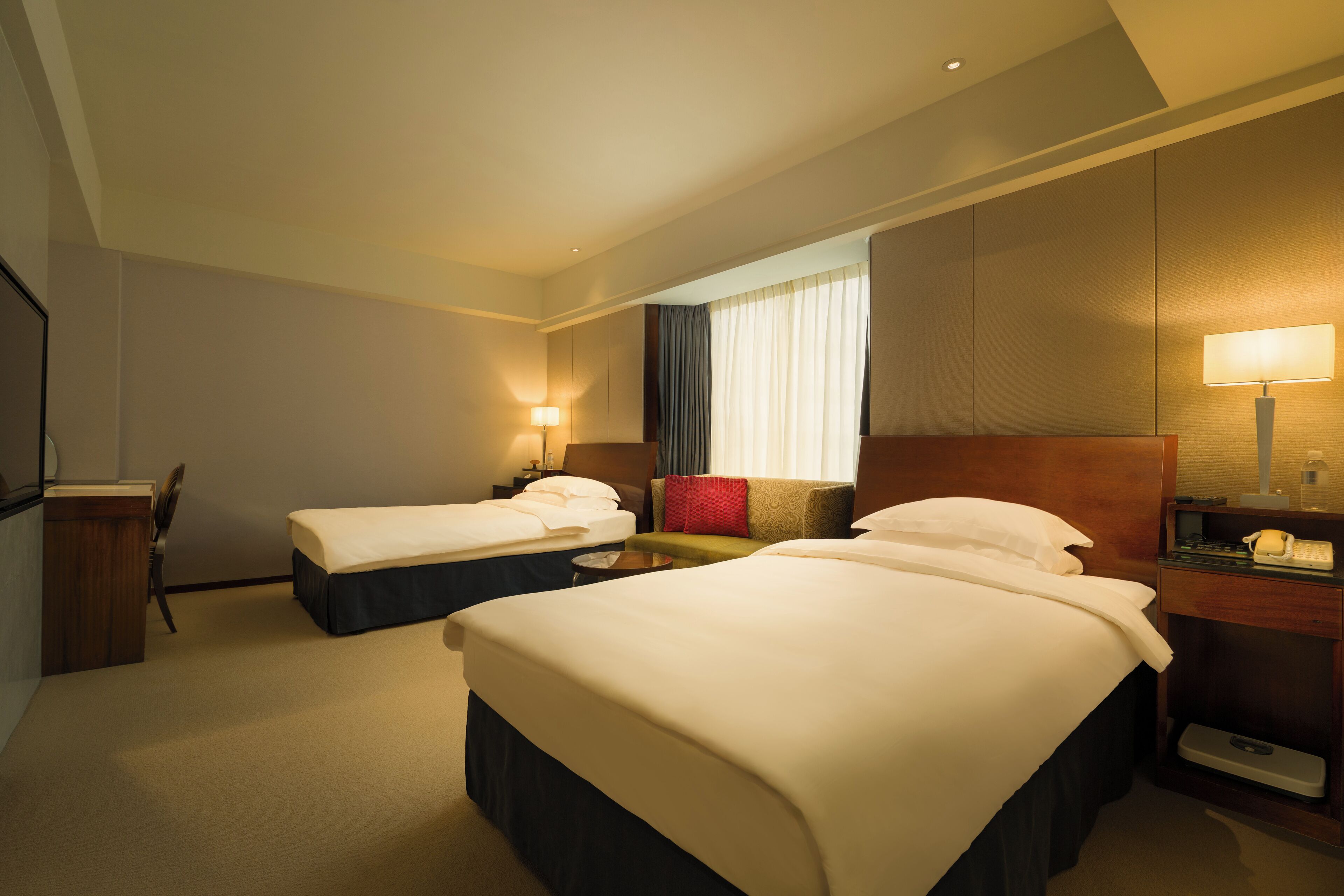 deluxe twin room (washlet equipped) | 1 bedroom, premium bedding, down duvets, minibar