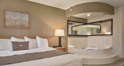 Boarders Inn & Suites by Cobblestone Hotels - Faribault