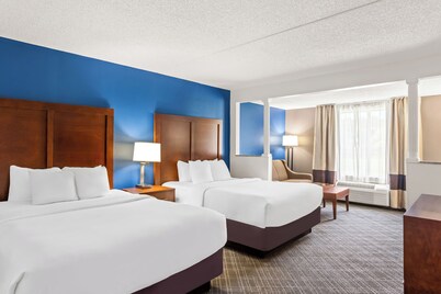 Comfort Inn & Suites Walterboro I-95