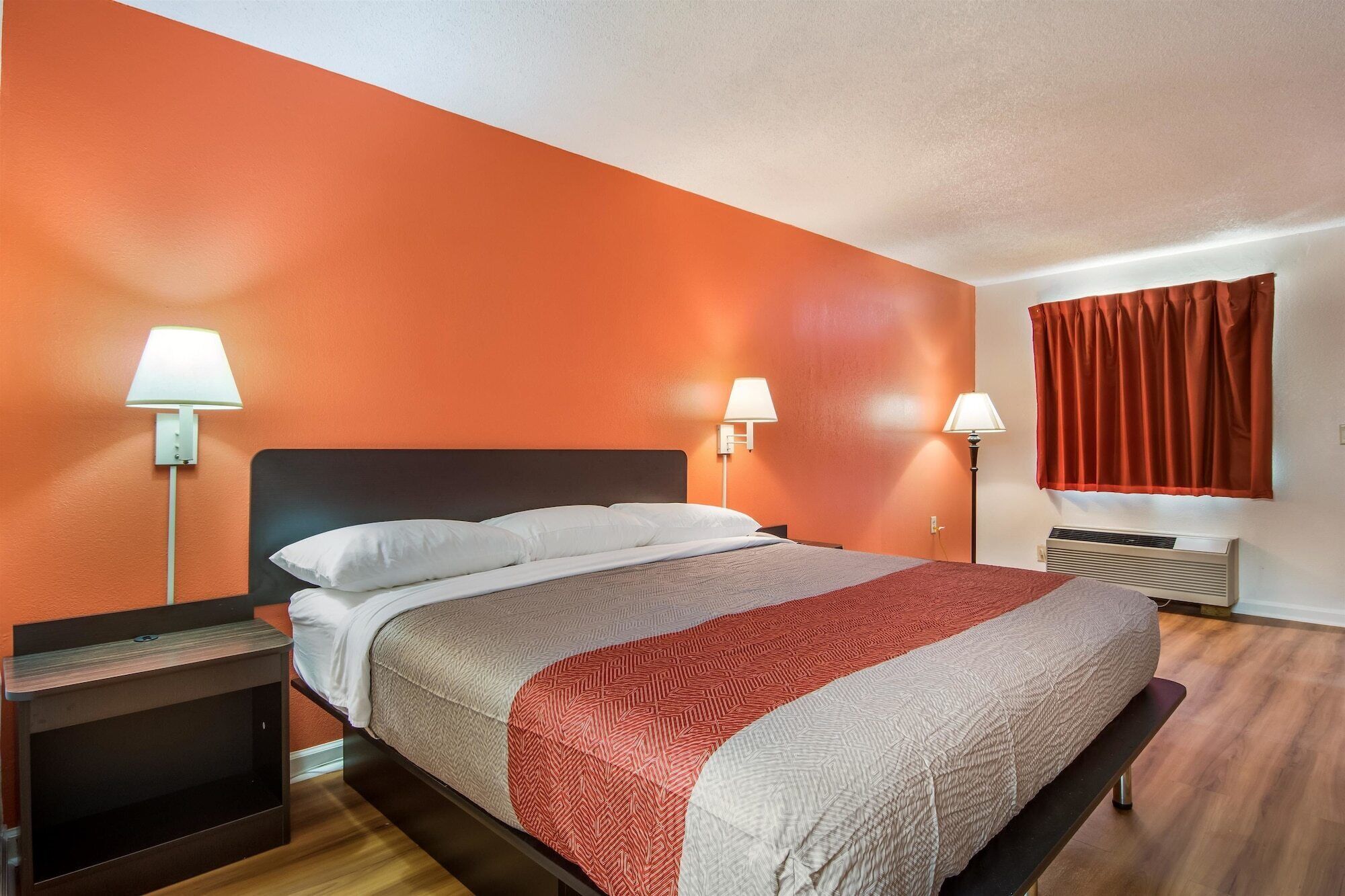 Iron/ironing board (on request), WiFi (free), alarm clocks, bed sheets