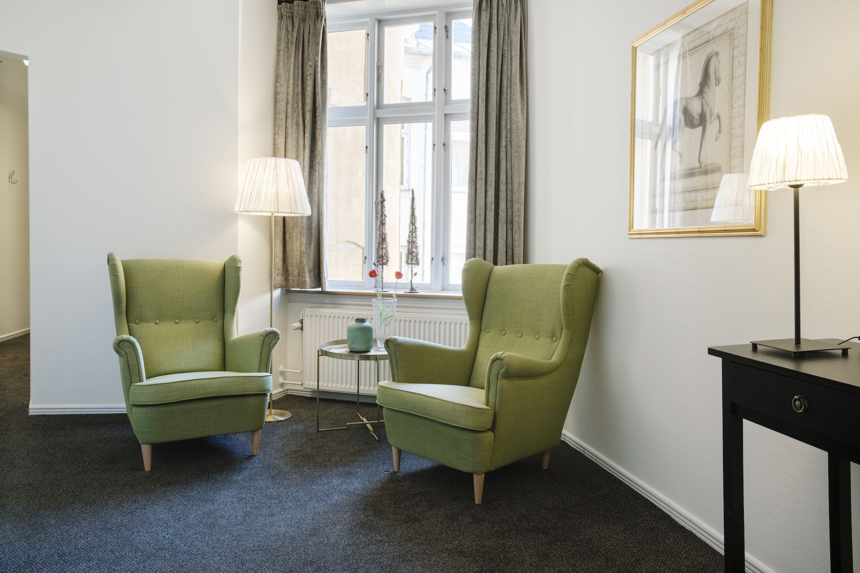 32-inch flat-screen tv with cable channels, books