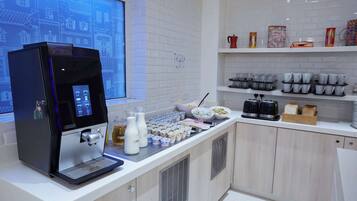 Continental breakfast for a fee on weekends