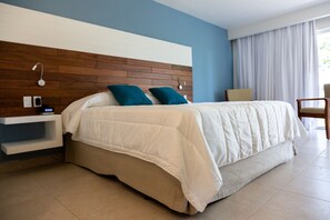 Premium bedding, minibar, in-room safe, individually decorated - Viva Fortuna Beach by Wyndham, A Trademark All Inclusive (Freeport)